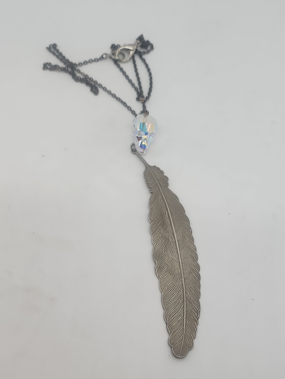 GASOLINE GLAMOUR BADLANDS OPAL AB SKULL & FEATHER NECKLACE💀☠️